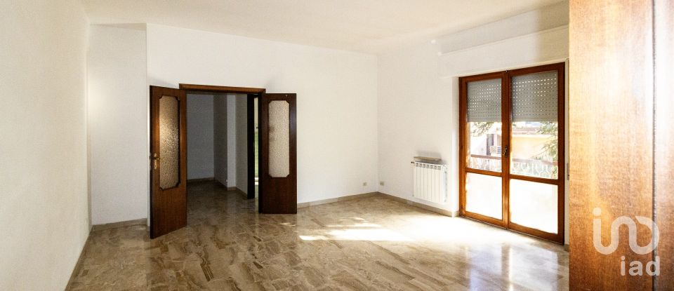 Palazzo / Stabile 5 locali di 88 m² a Isola del Gran Sasso d'Italia (64045)