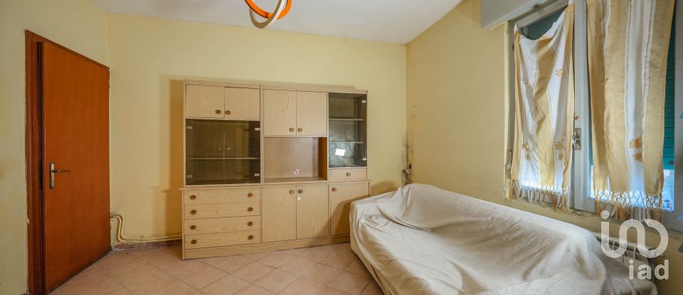 Town house 6 rooms of 229 m² in Jolanda di Savoia (44037)