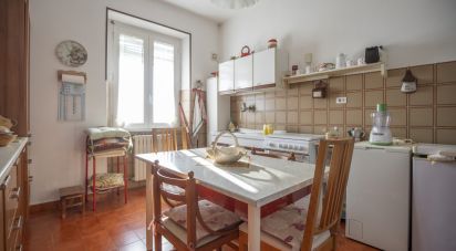 Three-room apartment of 104 m² in Camerano (60021)