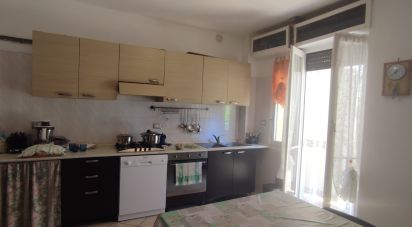 Four-room apartment of 90 m² in Sanremo (18038)