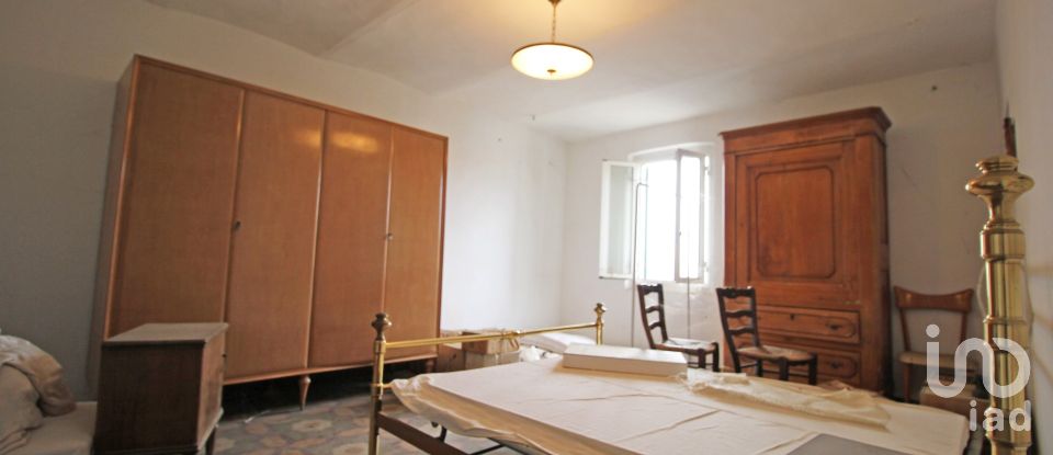 Rustico 15 locali di 300 m² in Carpeneto (15071)