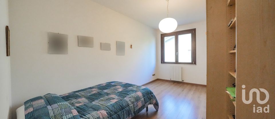 Traditional house 5 rooms of 176 m² in Copparo (44034)