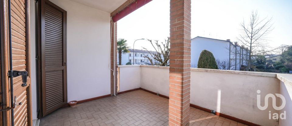 Traditional house 5 rooms of 176 m² in Copparo (44034)