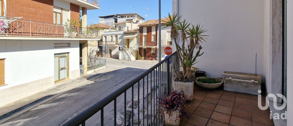 Apartment 8 rooms of 160 m² in Sant'Elpidio a Mare (63811)
