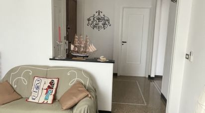 Appartamento 6 locali di 97 m² a Genova (16152)