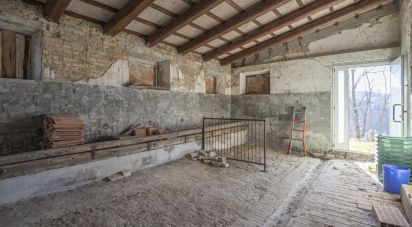 Country house 2 rooms of 100 m² in Montegiorgio (63833)