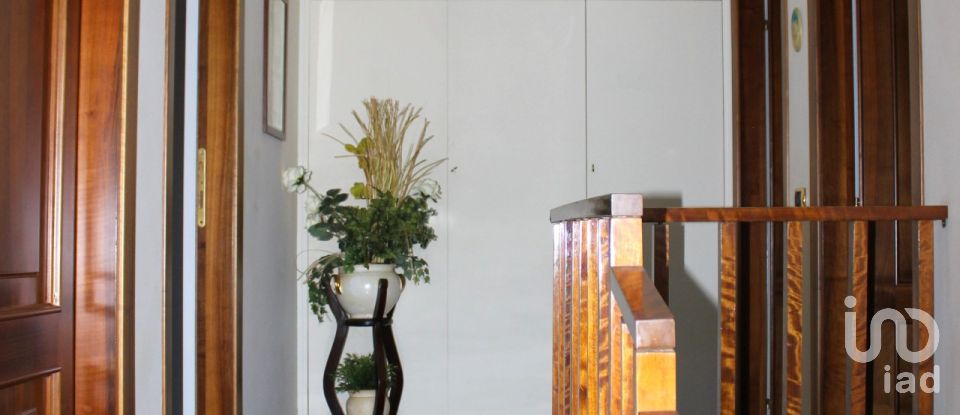 Casa indipendente 5 locali di 121 m² in Treia (62010)