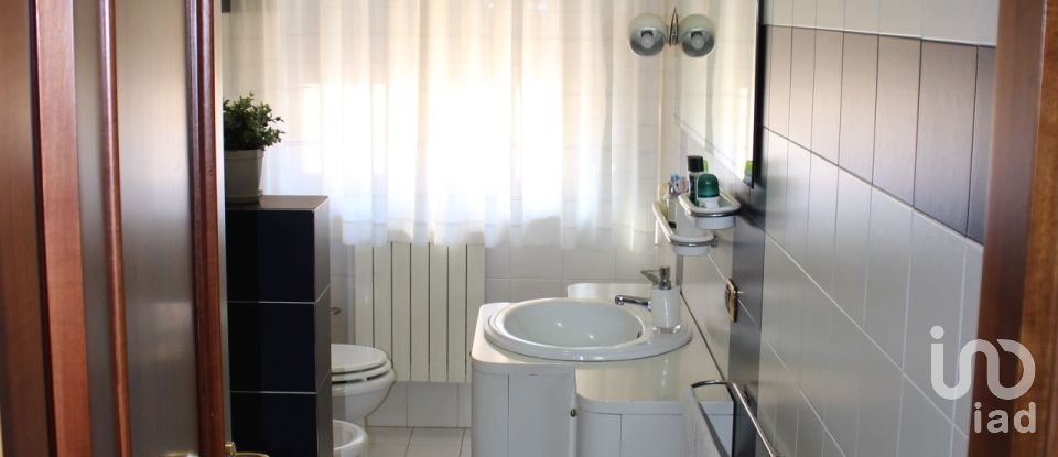 Casa indipendente 5 locali di 121 m² in Treia (62010)