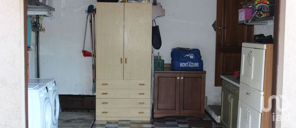 Casa indipendente 5 locali di 121 m² in Treia (62010)