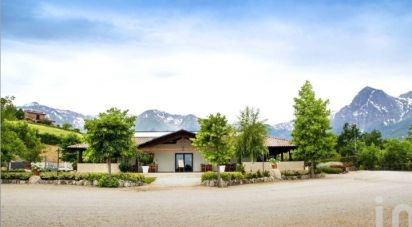 Ristorante di 1.300 m² in Colledara (64042)