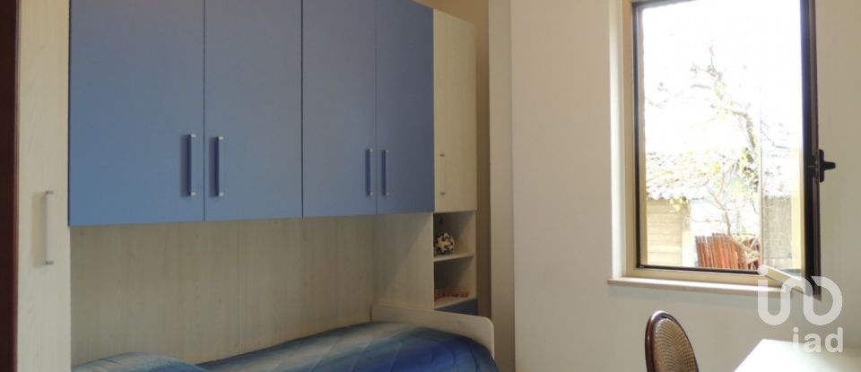 Appartamento 13 locali di 270 m² a Notaresco (64024)