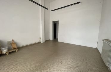 Negozio / locale commerciale di 51 m² in Prato (59100)