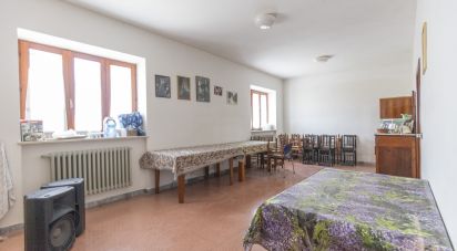 Casa indipendente 10 locali di 400 m² in Filottrano (60024)