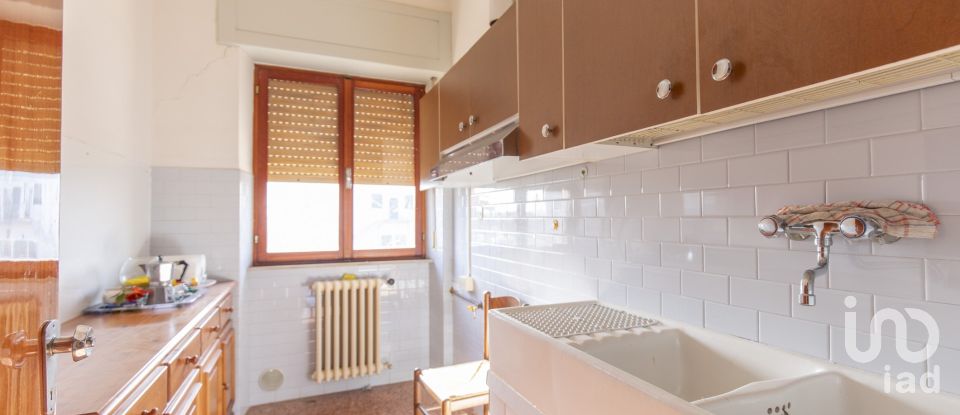 Casa indipendente 10 locali di 400 m² in Filottrano (60024)