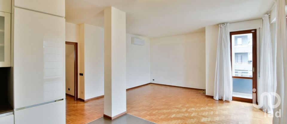 Trilocale di 103 m² a Meda (20821)