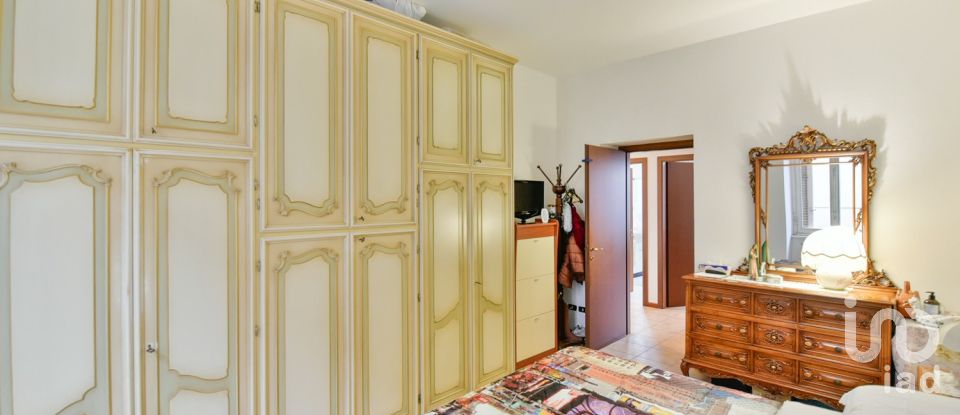 Three-room apartment of 102 m² in Meda (20821)