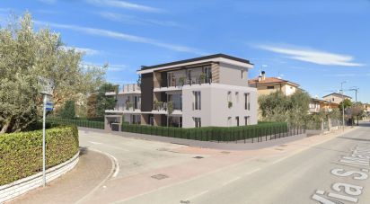 Three-room apartment of 84 m² in Sirmione (25019)