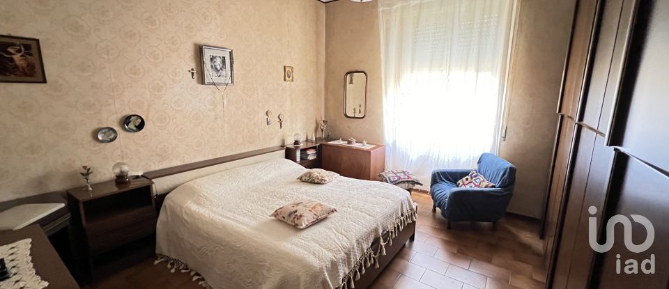 Apartment 5 rooms of 90 m² in Falerone (63837)