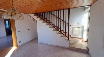 House 8 rooms of 220 m² in Ceregnano (45010)