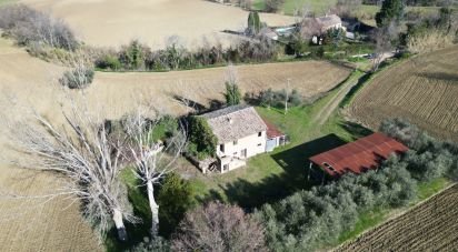 Casa indipendente 5 locali di 230 m² in Morrovalle (62010)