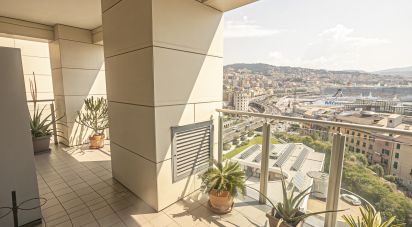 Appartamento 6 locali di 90 m² a Genova (16149)