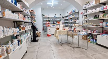 Shop / premises commercial of 68 m² in Genova (16127)