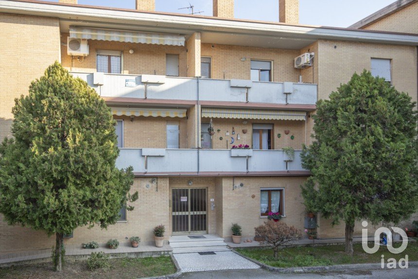 Appartamento 8 locali di 130 m² a Filottrano (60024)