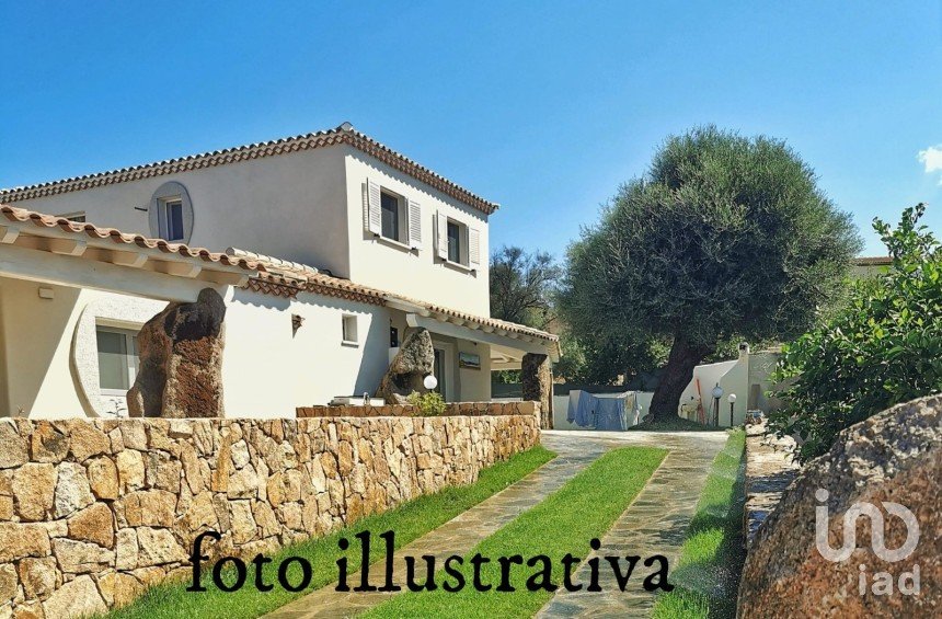 Casa 6 locali di 120 m² in Loiri Porto San Paolo (07020)
