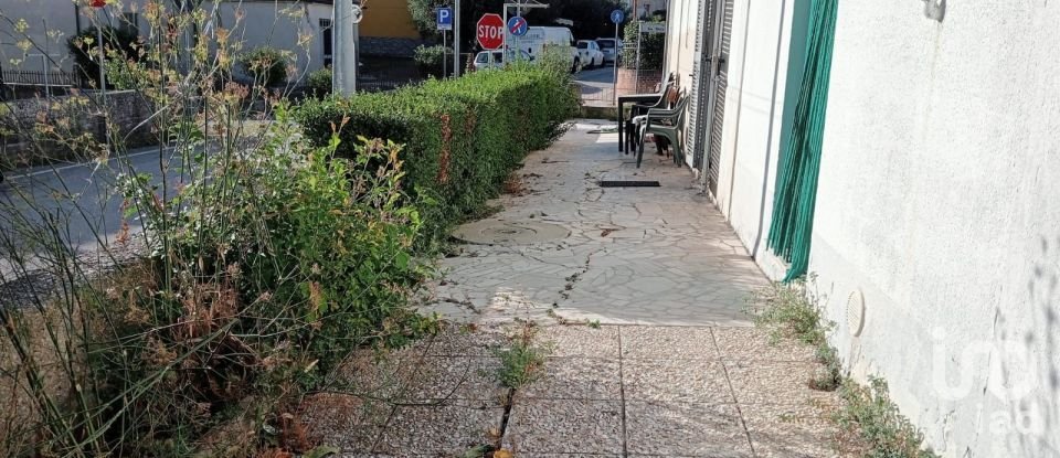 Casa di paese 5 locali di 90 m² in San Costanzo (61039)