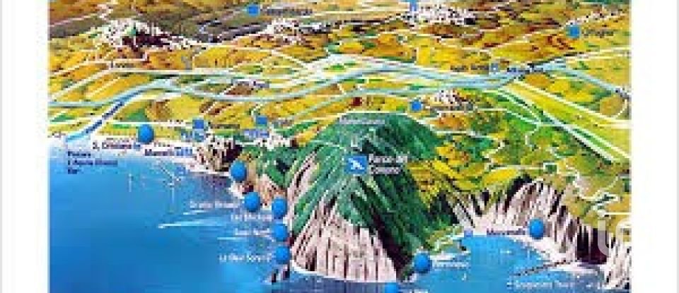 Hotel 2* of 1,000,000 m² in Sirolo (60020)