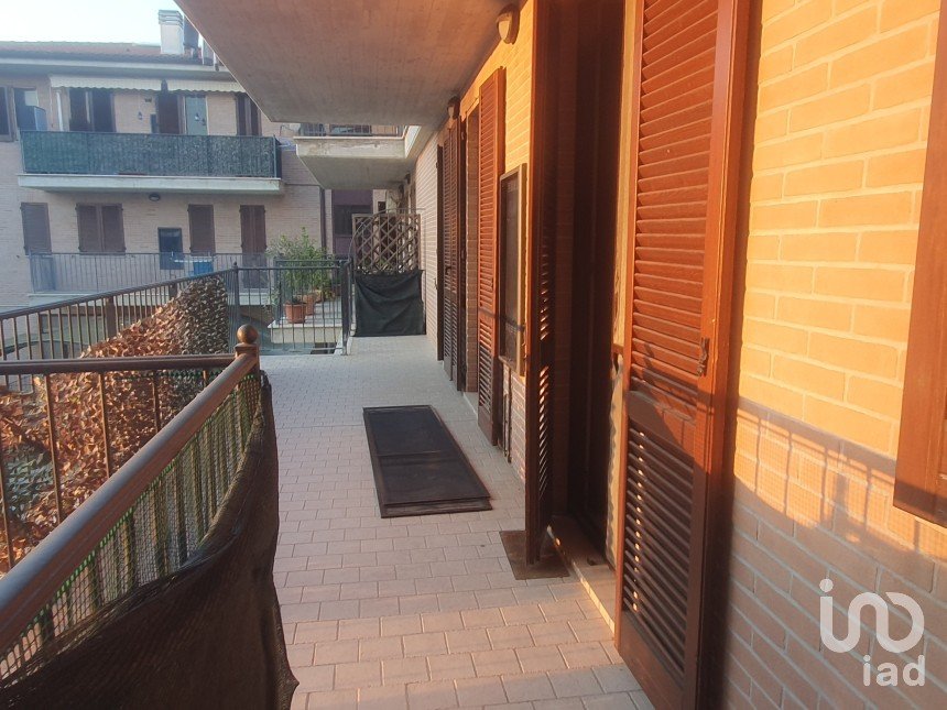 Building 0 rooms of 108 m² in Castelfidardo (60022)