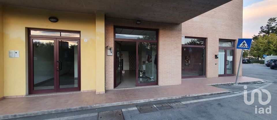 Negozio / locale commerciale di 60 m² in Castelfidardo (60022)