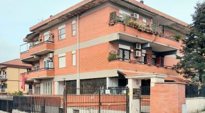 Four-room apartment of 119 m² in Roma (00155)