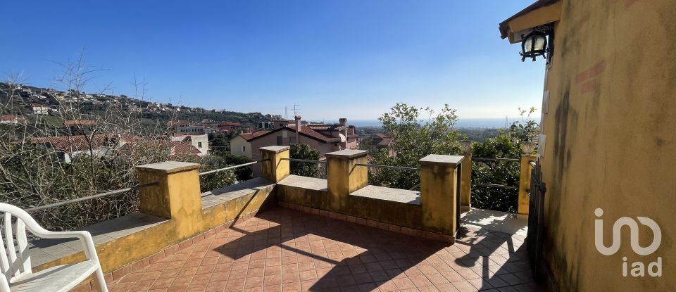 Villa a schiera 4 locali di 110 m² in Boissano (17054)
