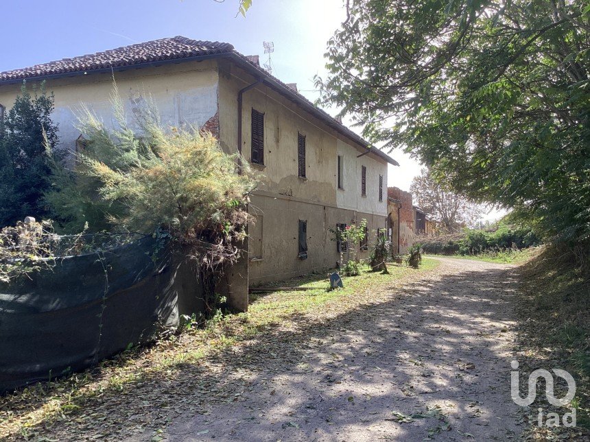 Manor 0 rooms of 7,800 m² in Casorate Primo (27022)