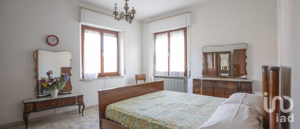 Town house 7 rooms of 279 m² in Civitanova Marche (62012)