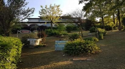 Villa Bifamiliare 10 locali di 697 m² a Castell'Arquato (29014)