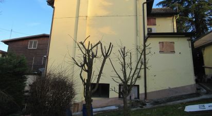 Villa Bifamiliare 10 locali di 697 m² a Castell'Arquato (29014)