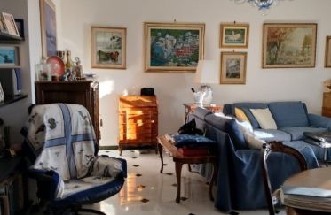 Quadrilocale di 110 m² a Genova (16142)
