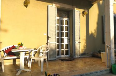 Casa indipendente 11 locali di 700 m² in Giulianova (64021)