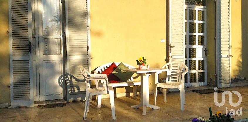 Casa indipendente 11 locali di 700 m² in Giulianova (64021)