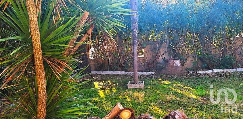 Casa indipendente 11 locali di 700 m² in Giulianova (64021)