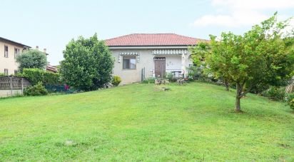 Farm 4 rooms of 241 m² in Turate (22078)