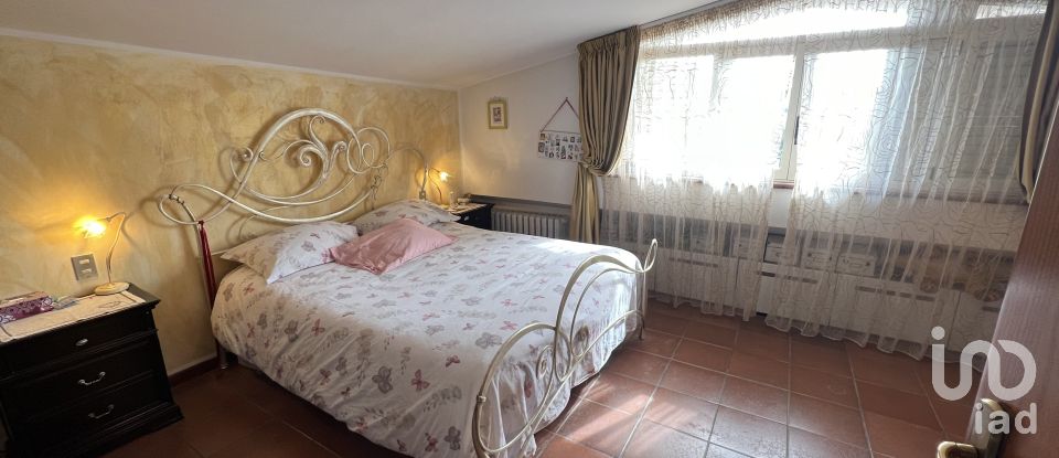 Loft 7 rooms of 90 m² in Montegiorgio (63833)