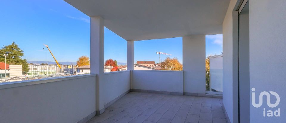 Appartamento 5 locali di 180 m² a Mestrino (35035)