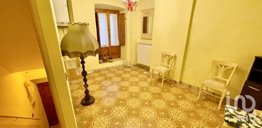 Casa di paese 3 locali di 56 m² in Pratola Peligna (67035)
