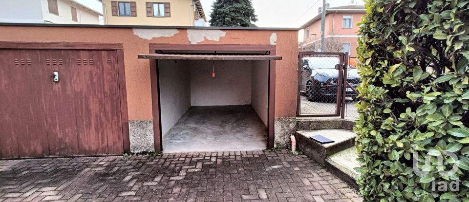 Posto auto/Box di 13 m² in Parma (43121)