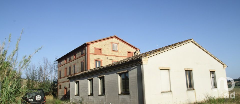 Casa indipendente 7 locali di 288 m² in Treia (62010)