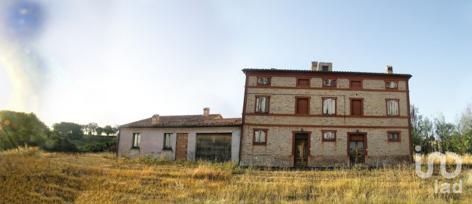 Casa indipendente 7 locali di 288 m² in Treia (62010)