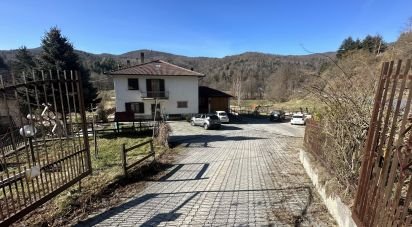 Villa Bifamiliare 0 locali di 200 m² in Bardineto (17057)